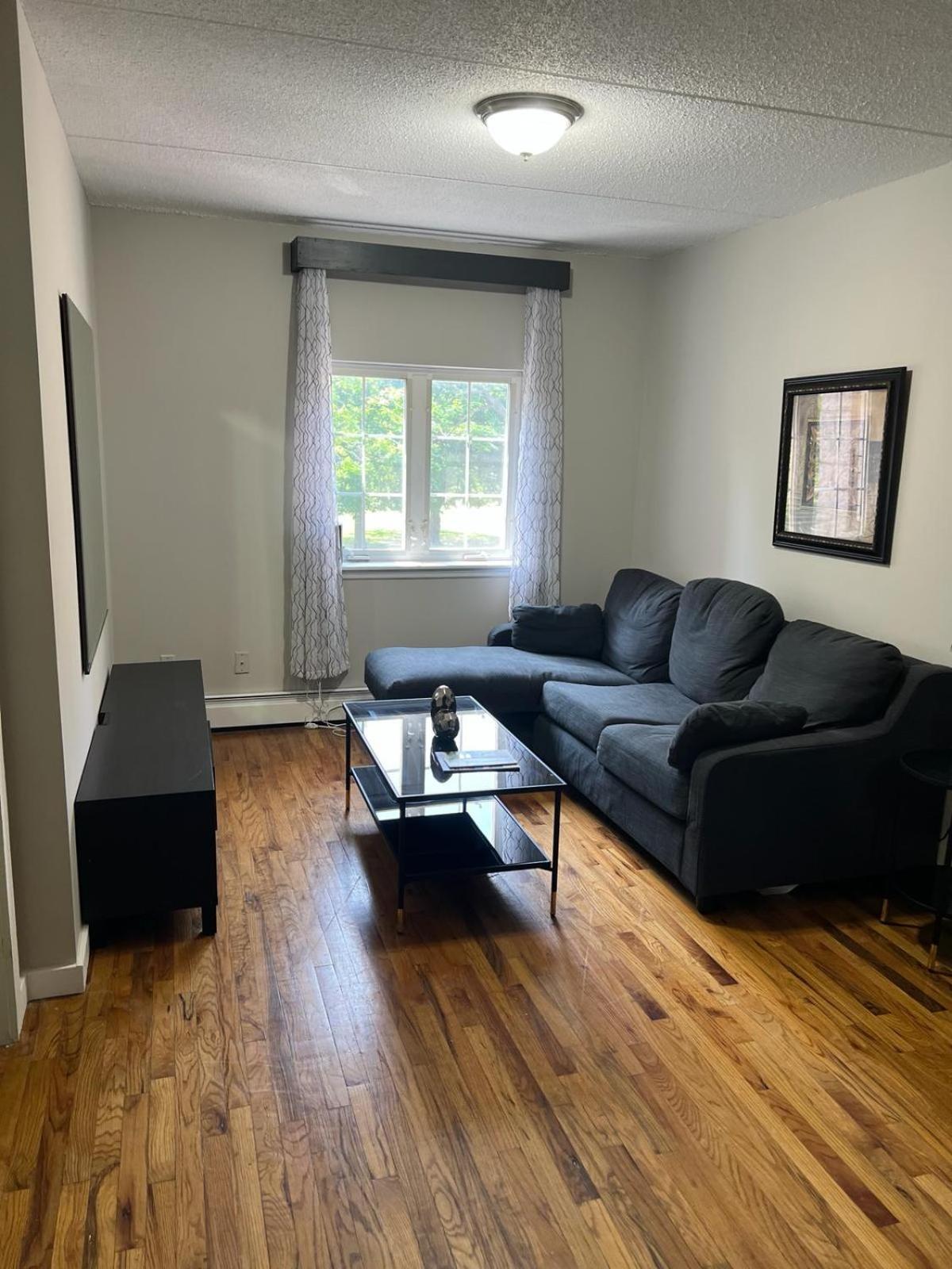Guest house 315 Medrentals New York